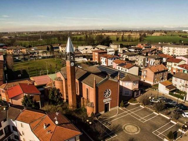 Lodi monolocale tutto incluso + posto auto 450eu