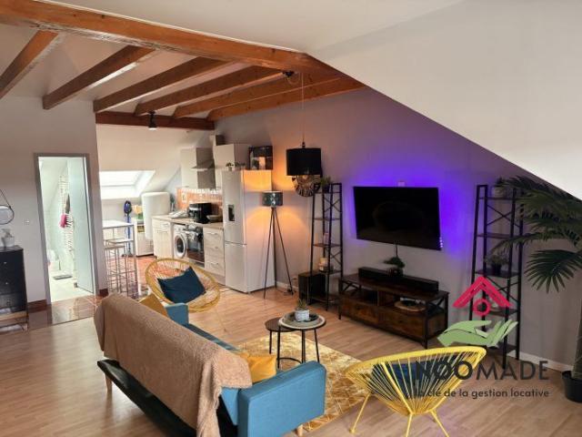 Loft mansardé de 45 m² au 2e étage Forbach