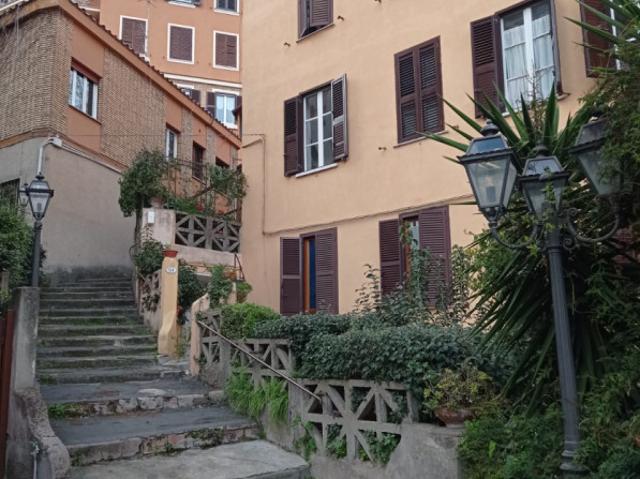 Loft MONOLOCALE in affitto a Roma Rm