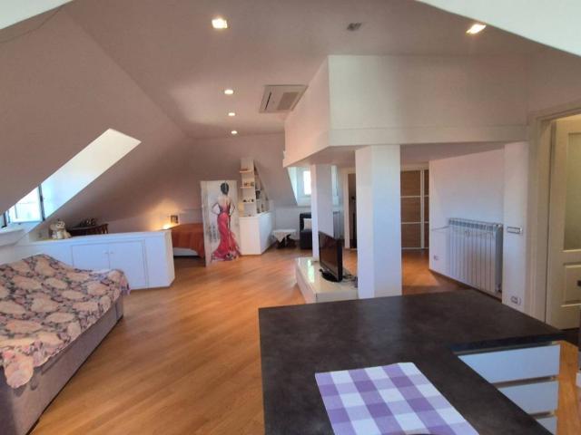 Loft / Open Space in affitto a Genova GE