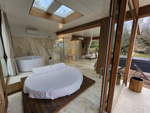 Loft / Open Space in vendita a Magione PG