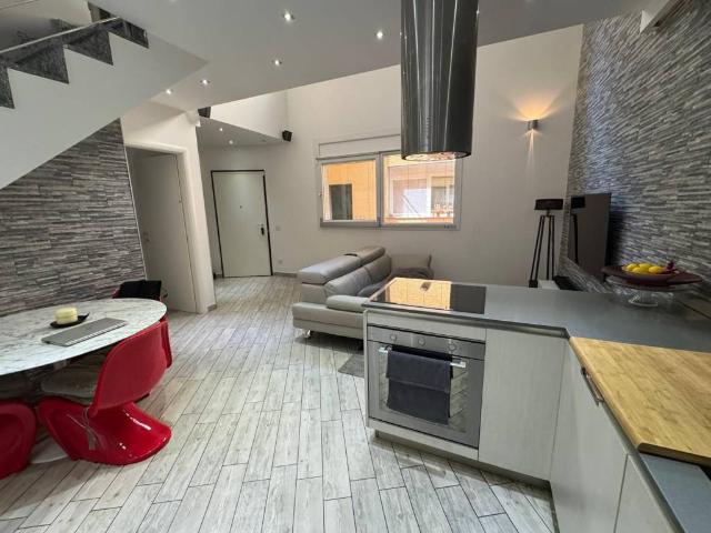 Loft / Open Space in vendita a Milano MI