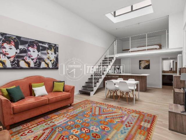 Loft / Open Space in vendita a Milano MI
