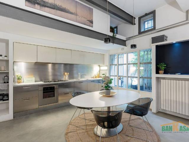 Loft / Open Space in vendita a Milano MI