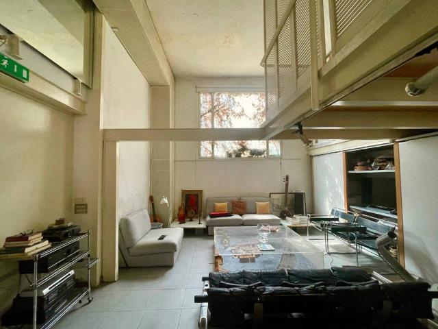Loft / Open Space in vendita a Milano MI