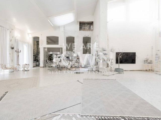 Loft / Open Space in vendita a Milano MI