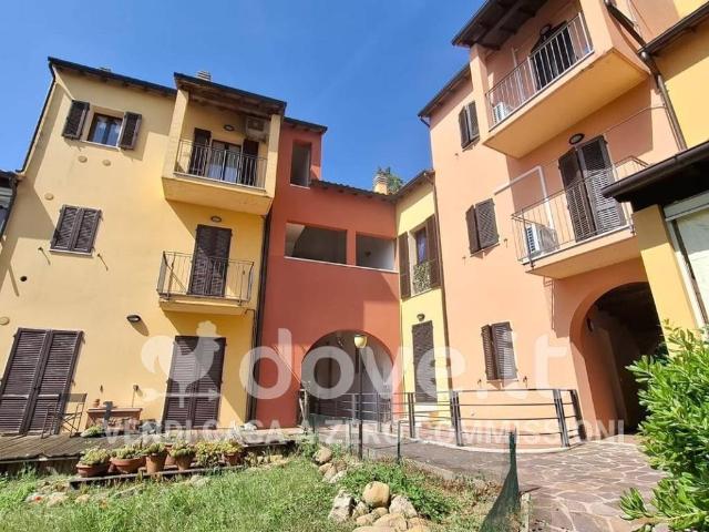 Loft / Open Space in vendita a Mombaroccio PU