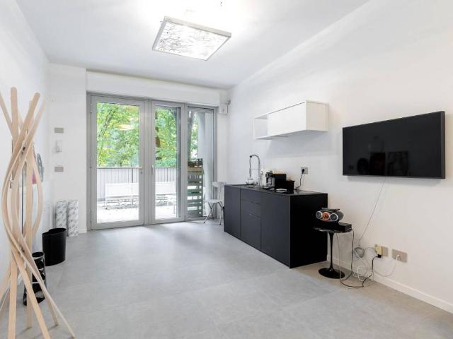 Loft / Open Space in vendita a Bologna BO