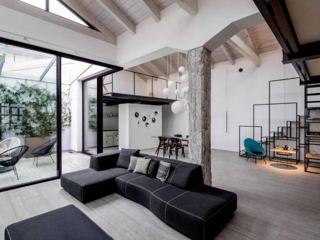 Loft / Open Space in vendita a Bologna BO