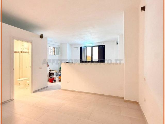 Loft / Open Space in vendita a Formia LT