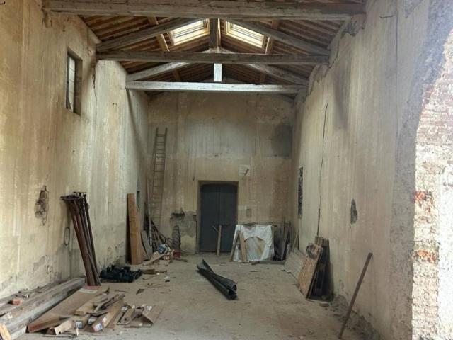 Loft / Open Space in vendita a Quarrata PT
