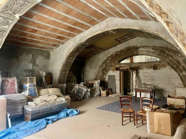 Loft / Open Space in vendita a Todi PG