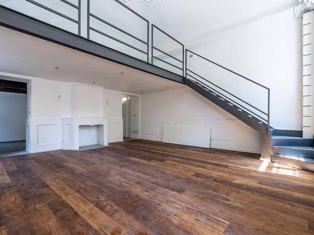 Loft / Open Space in vendita a Torino TO