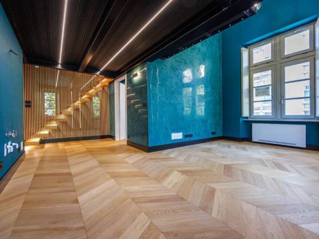 Loft / Open Space in vendita a Torino TO