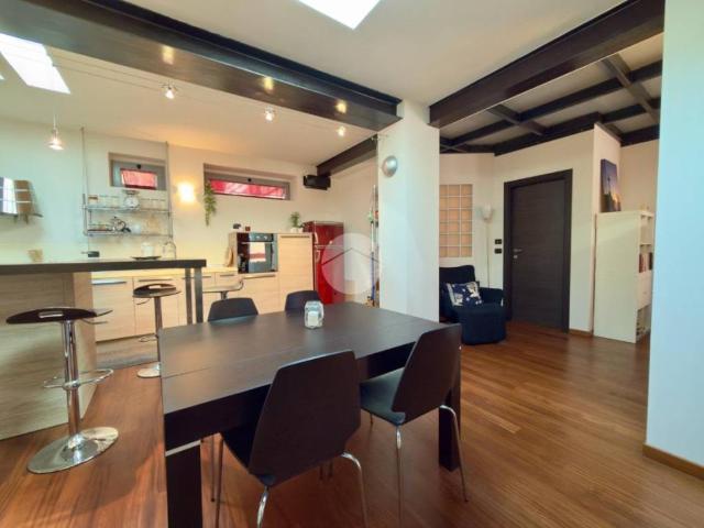 Loft / Open Space in vendita a Torino TO