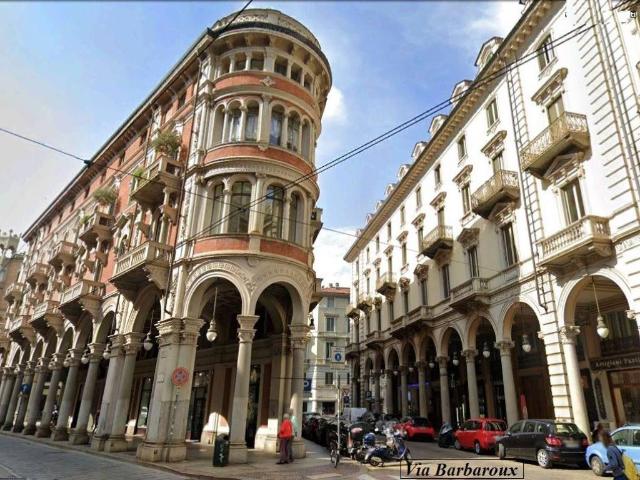 Loft / Open Space in vendita a Torino TO
