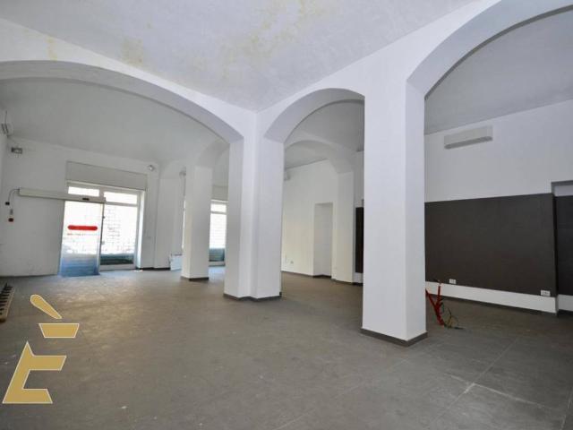 Loft / Open Space in vendita a Torino TO