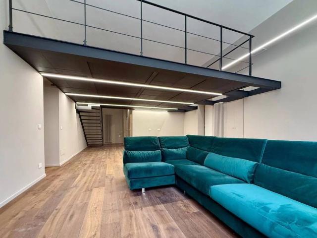 Loft / Open Space in vendita a Torino TO