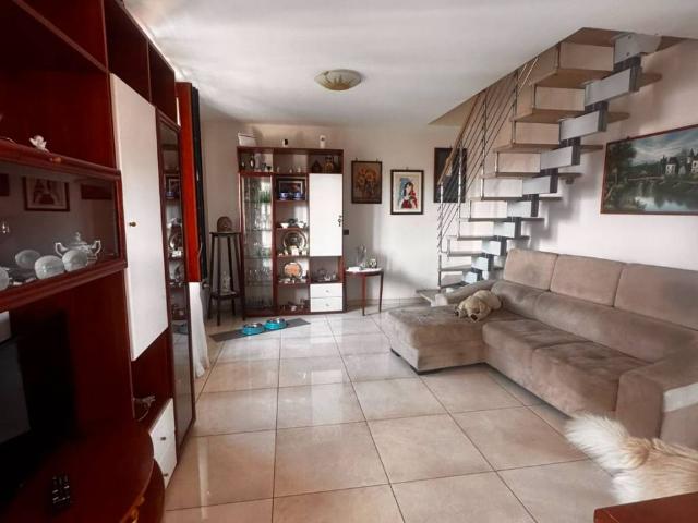 Loft / Open Space in vendita a Villaricca NA