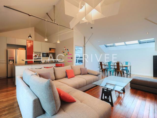 Loft meublé avec ascenseur et parking