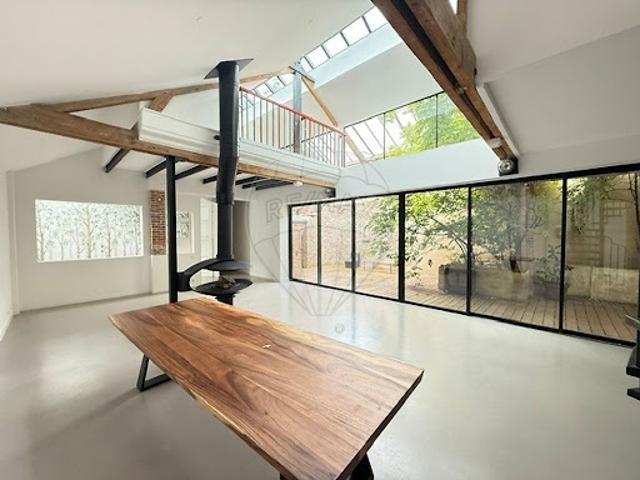 Loft avec terrasse