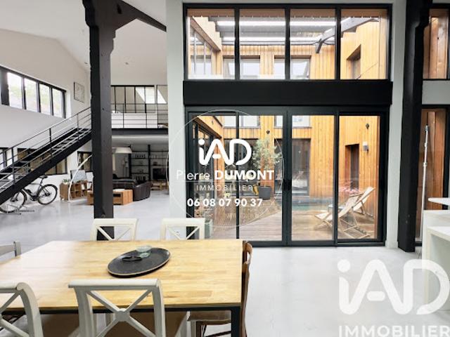 Loft avec terrasse