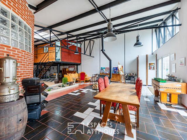 Loft avec terrasse