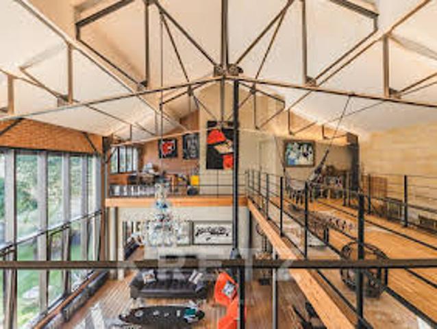 Loft avec terrasse