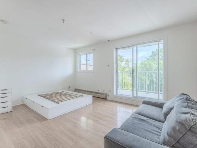 Loft à louer Neufchâtel / Lebourgneuf juillet 2026