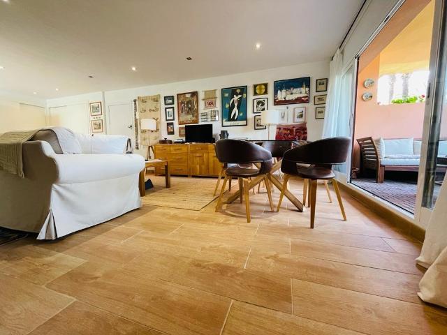 LOFT A POCOS METROS DE LA PLAYA EN EL CORAZÓN DE SOTOGRANDE