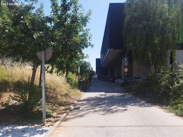 Loft amueblado con patio y garaje en Camarma de Esteruelas