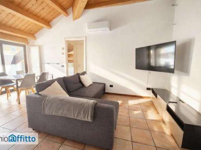 Loft arredato Affori, bovisa, niguarda, testi