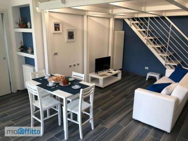 Loft arredato Centro