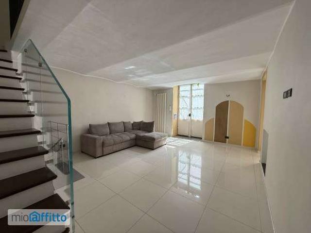 Loft arredato Centro