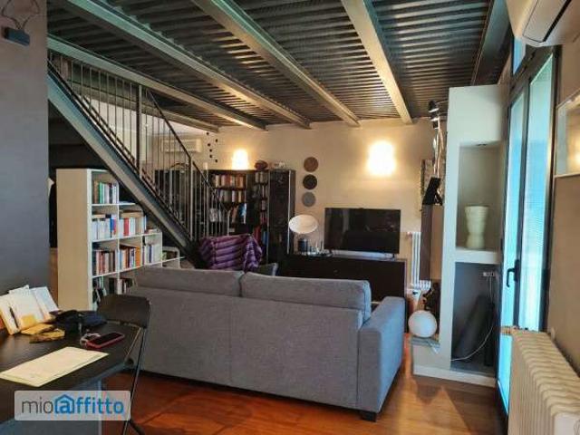 Loft arredato con terrazzo Forlanini, umbria, lodi, corvetto, rogoredo