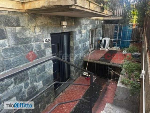 Loft arredato con terrazzo Genova