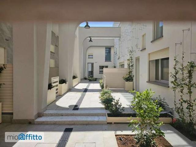 Loft arredato con terrazzo P.ta genova, romolo, solari
