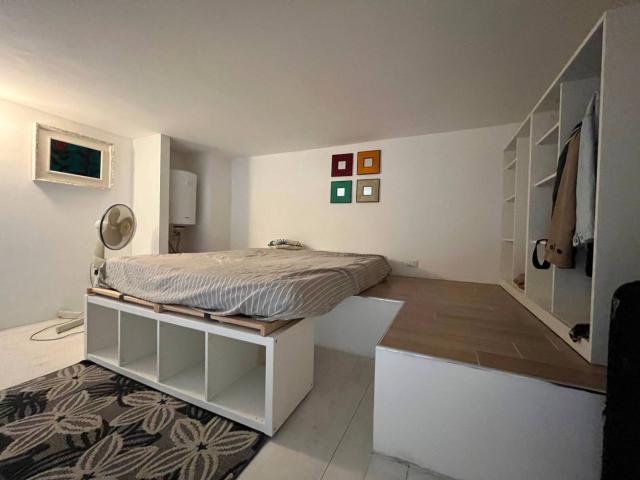 Loft arredato con soppalco a due passi dalla Bocconi