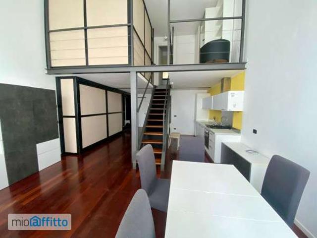 Loft arredato Garibaldi, isola, maciachini, monumentale