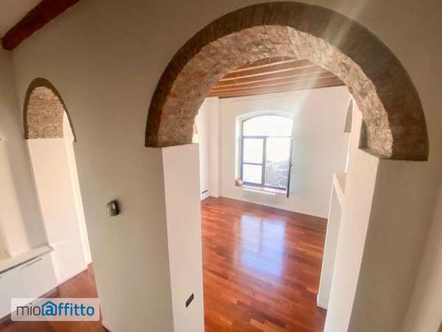 Loft arredato Garibaldi, isola, maciachini, monumentale