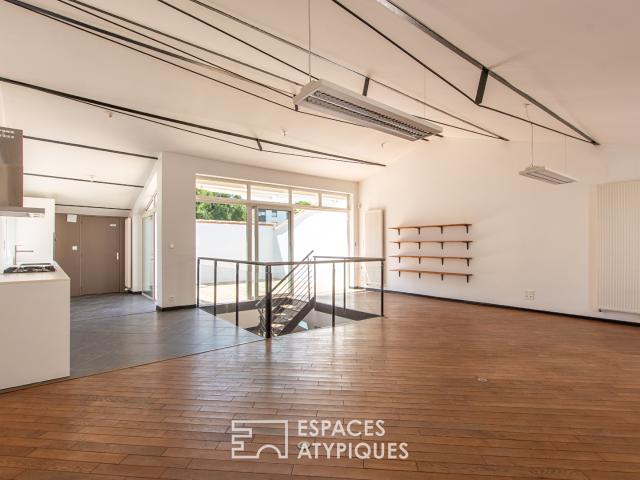 Loft contemporain avec terrasse en centre ville