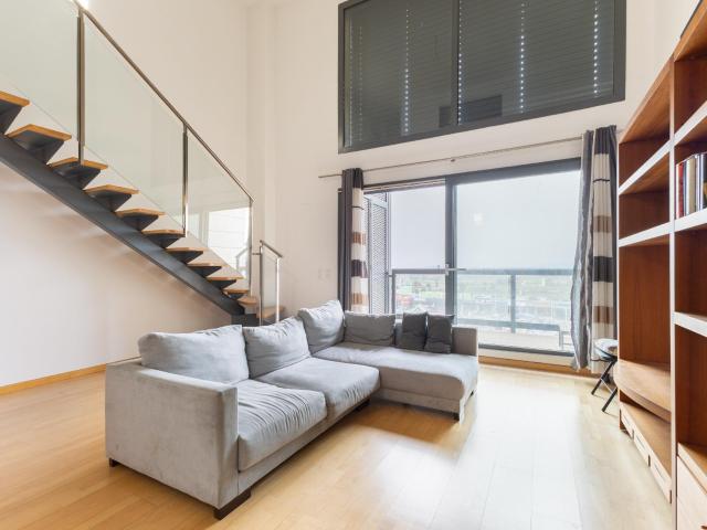 Loft dúplex con terraza en Crealoft con piscina y gimnasio