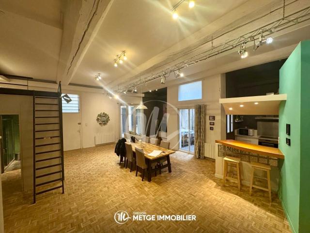 Appartement d’exception Quartier Gambetta / Rue Saint Claude Parking interieur