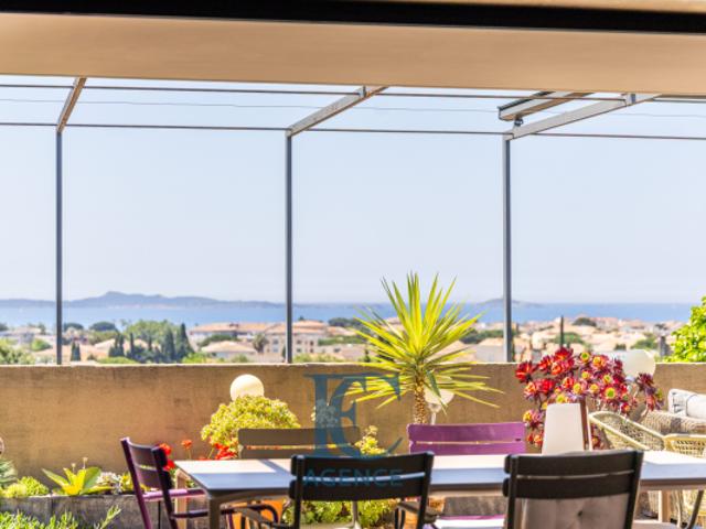 Loft d'architecte de 224 m2 avec vue mer