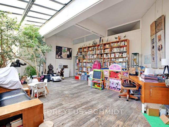 Loft de luxe de 6 pièces en vente Belleville, Père Lachaise, Ménilmontant, France