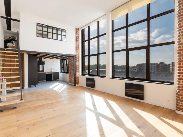 Loft de 2 pièces de 56,77 m² à Tourcoing