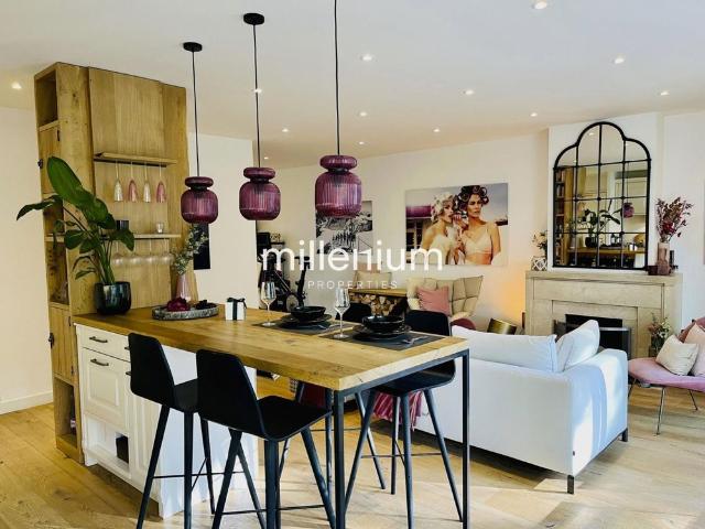 Loft design meublé de haut standing aux Eaux Vives