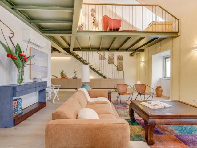 Loft deslumbrante a estrear com vista para a baía de Paço de Arcos!