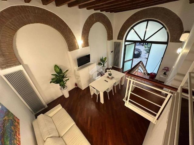 Loft di lusso di 75 mq in vendita Via Ascanio Sforza, 9, Milano, Lombardia