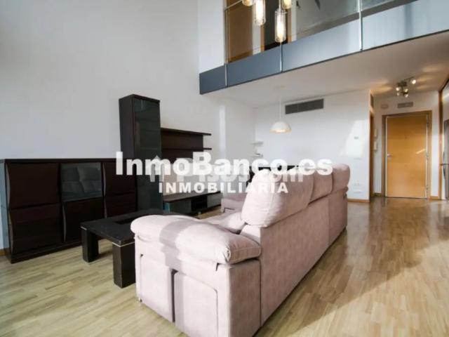 Loft en alquiler en Avinguda Jacarandas